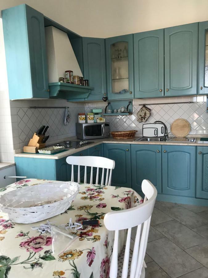Villa Dei Fiori - Casa Vacanza Capoterra Eksteriør billede