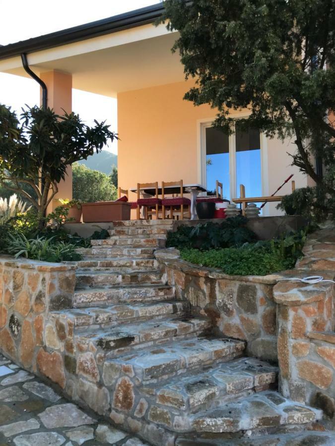 Villa Dei Fiori - Casa Vacanza Capoterra Eksteriør billede